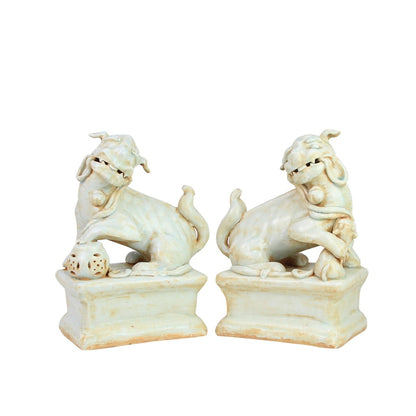 Celadon Peking Lions PAIR 11h