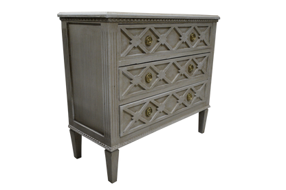 3 Draw Nightstand 39x17x35h